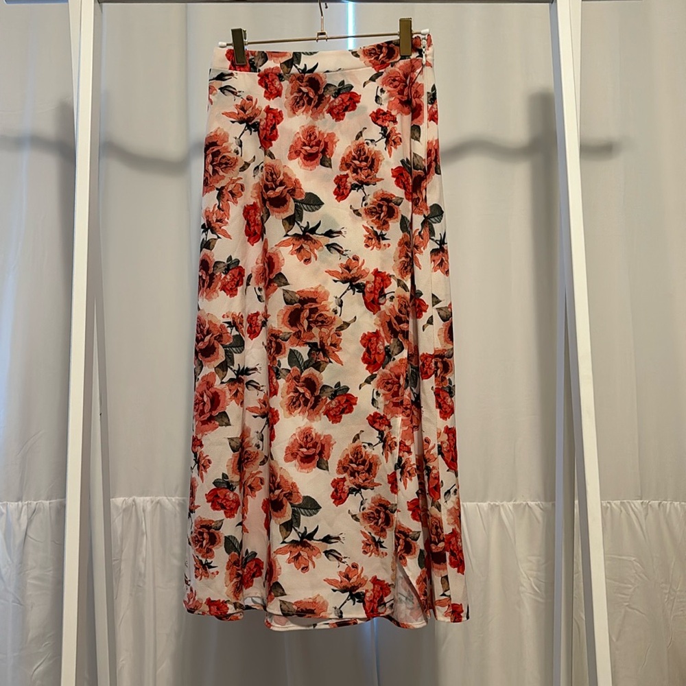 Floral midi skirt (b2)